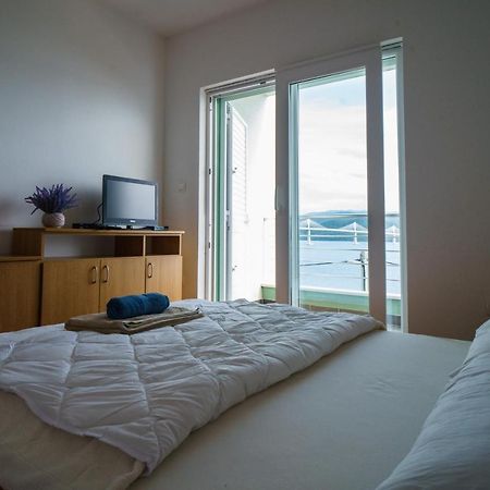 Apartment “Bel Ponte” Komarna Buitenkant foto