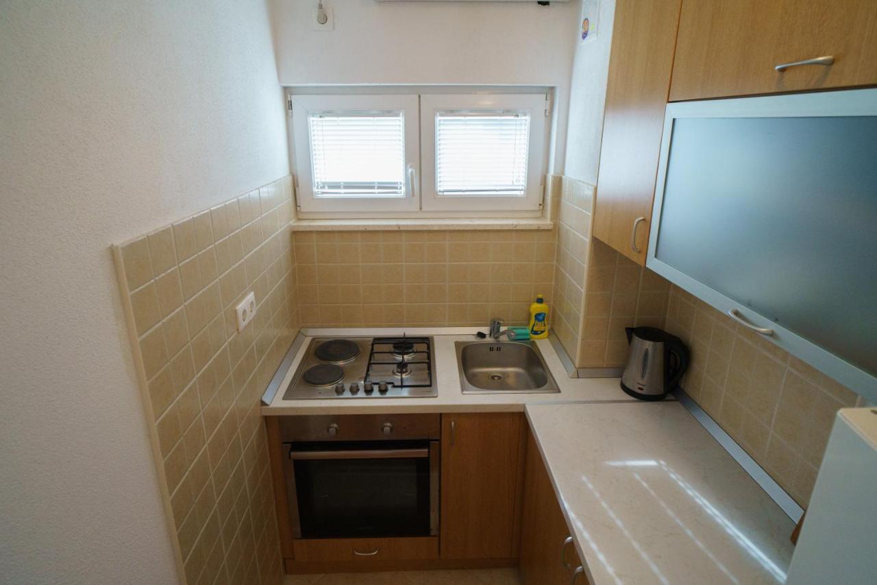 Apartment “Bel Ponte” Komarna Buitenkant foto