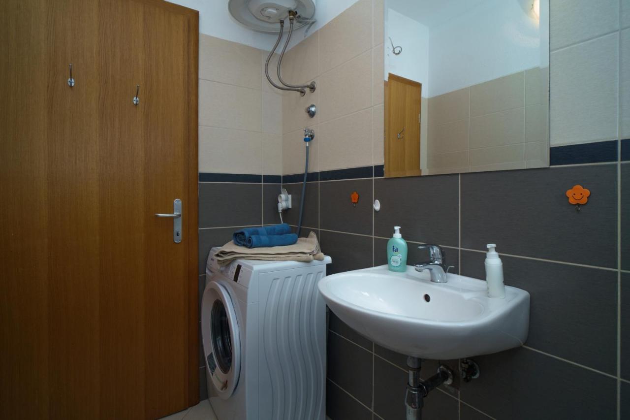 Apartment “Bel Ponte” Komarna Buitenkant foto