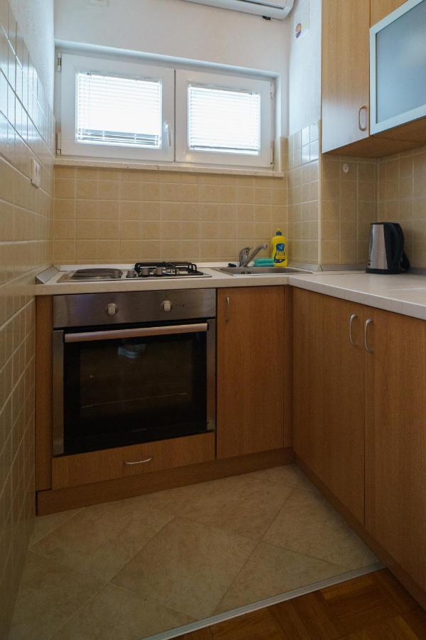 Apartment “Bel Ponte” Komarna Buitenkant foto